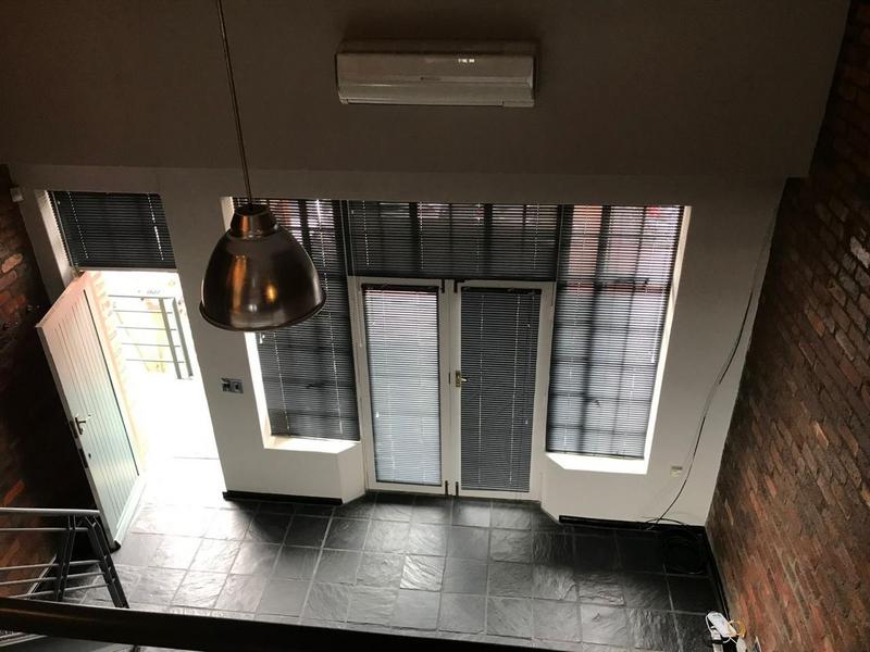 1 Bedroom Property for Sale in De Waterkant Western Cape